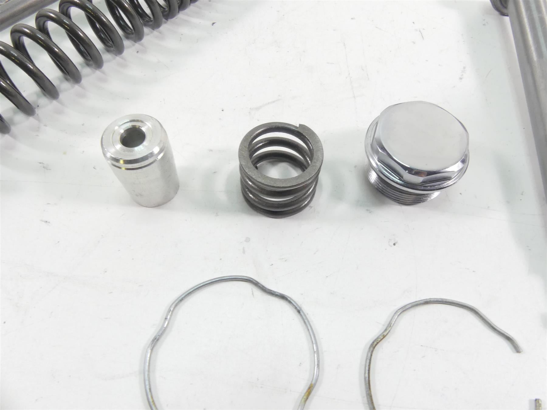 2015 Harley FLD Dyna Switchback Left Right Front Fork Internals Set 45500060 {{ shop.shopifyCountryName }} - Mototech271