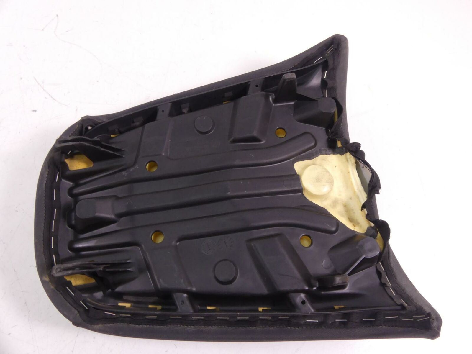 BMW R1200GS K255 K25 Unheated Rear Passenger Seat Saddle -Read 52537667726 {{ shop.shopifyCountryName }} - Mototech271