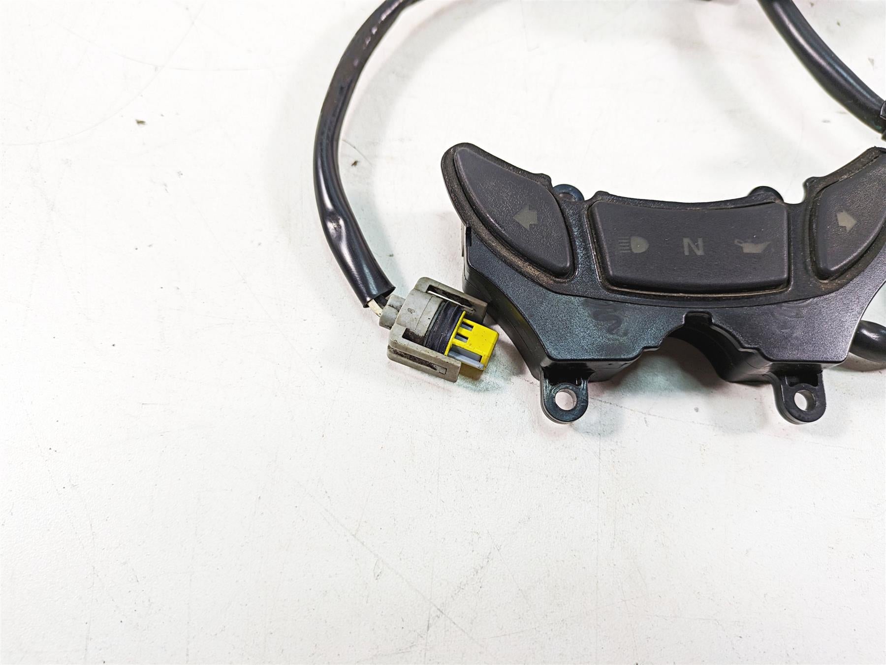 2013 Harley Softail FLSTC Heritage Classic Instrument Lights Cluster 72658-12 {{ shop.shopifyCountryName }} - Mototech271