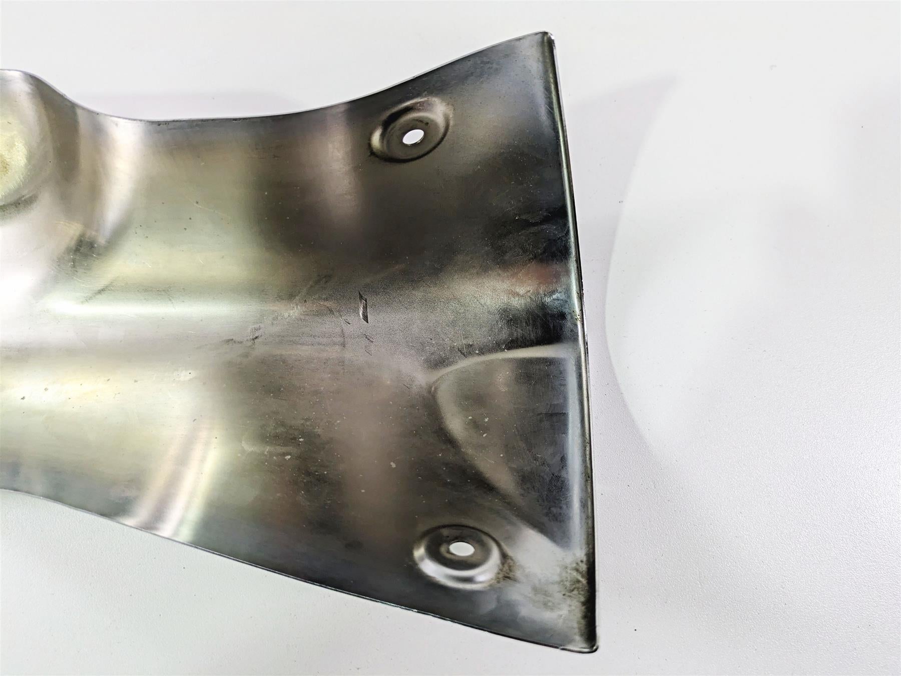 2019 BMW R1250RT K52 Chrome Muffler Exhaust Cover 18518394884 {{ shop.shopifyCountryName }} - Mototech271