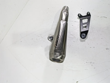 2020 Triumph Daytona 765 Moto2 Arrow Exhaust Muffler Pipe T2206775 {{ shop.shopifyCountryName }} - Mototech271