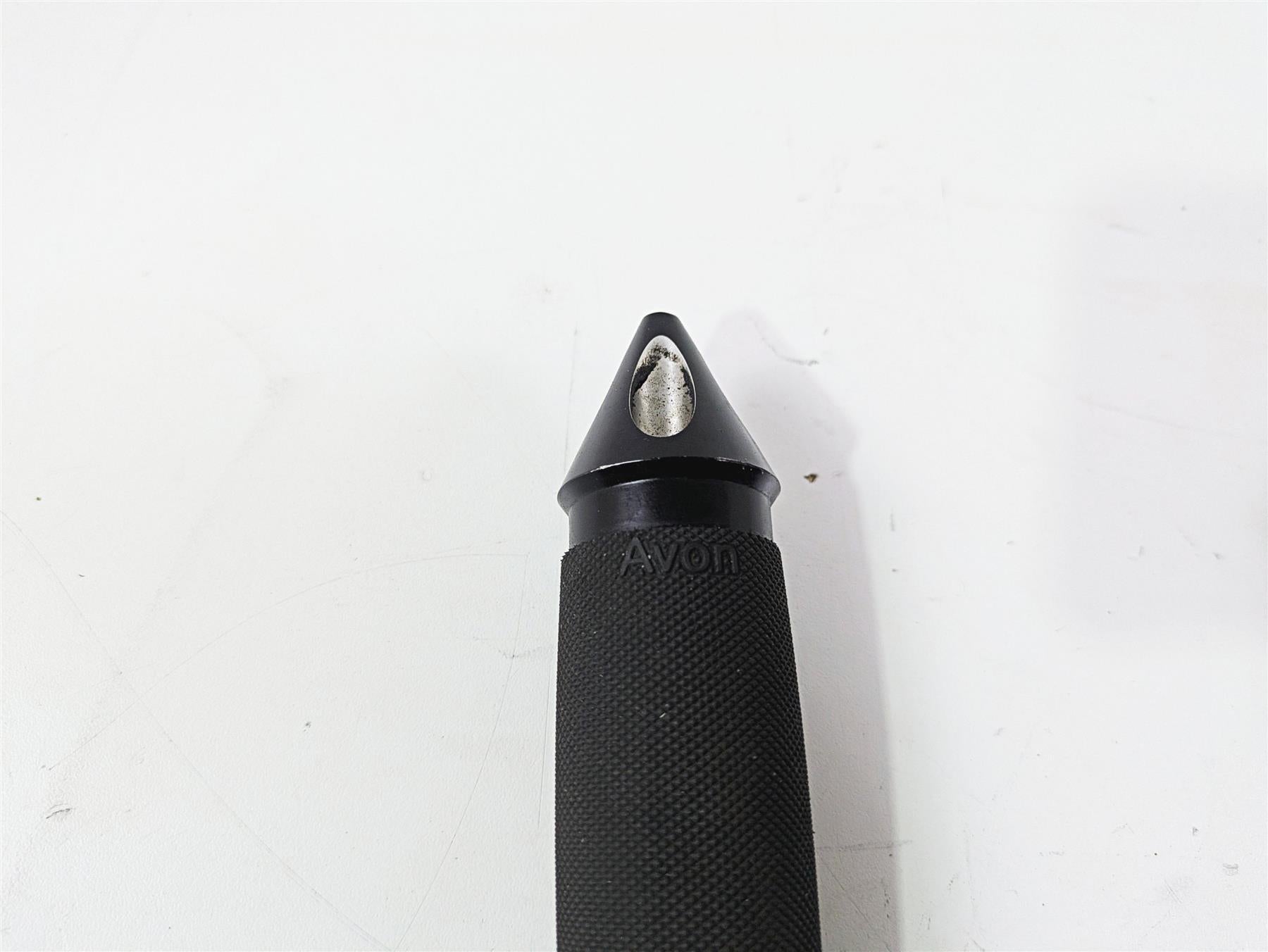 2001 Harley Touring FLHX Street Glide Avon Spike Rear Footpeg Set & Chrome Mount {{ shop.shopifyCountryName }} - Mototech271