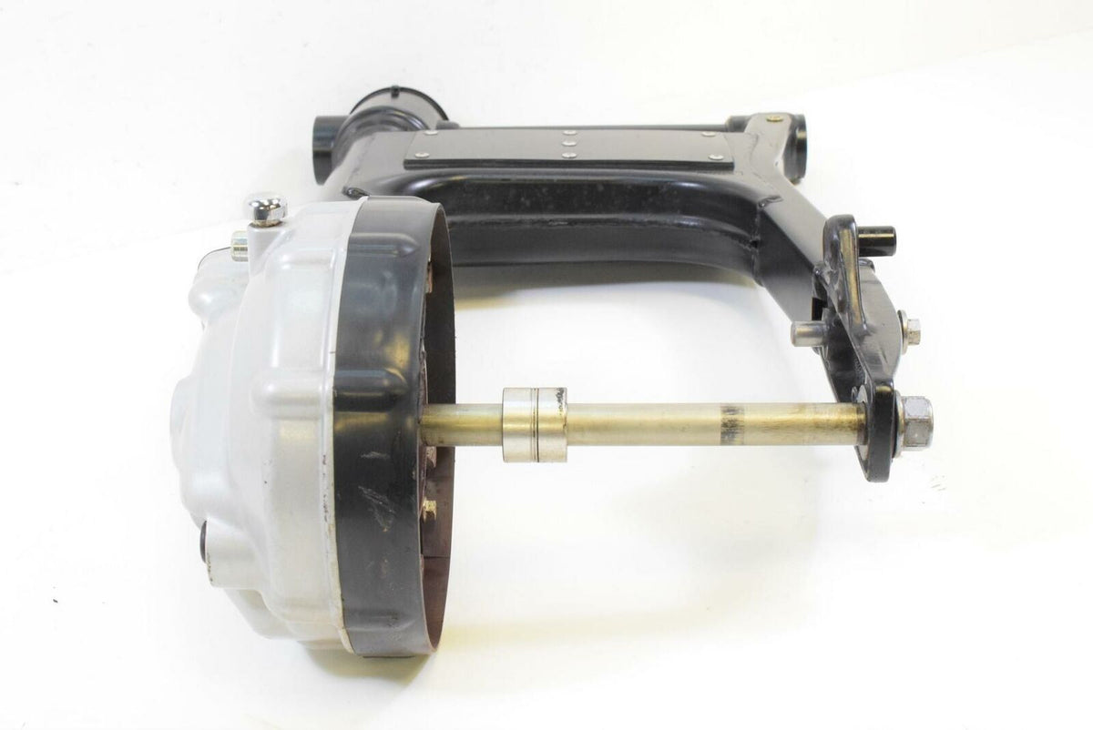 2015 Triumph Rocket III Touring ABS Swingarm Differential Drive Shaft T1270700 {{ shop.shopifyCountryName }} - Mototech271