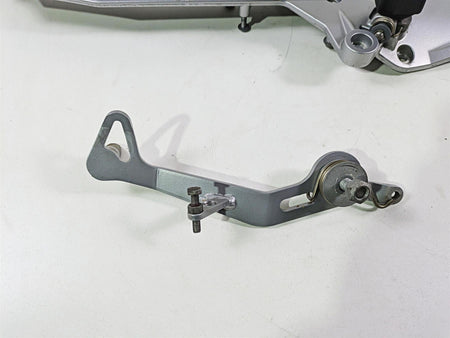 2010 BMW R1200RT K26 Right Foot Pegs Bracket & Brake Pedal Lever 46717675290 {{ shop.shopifyCountryName }} - Mototech271
