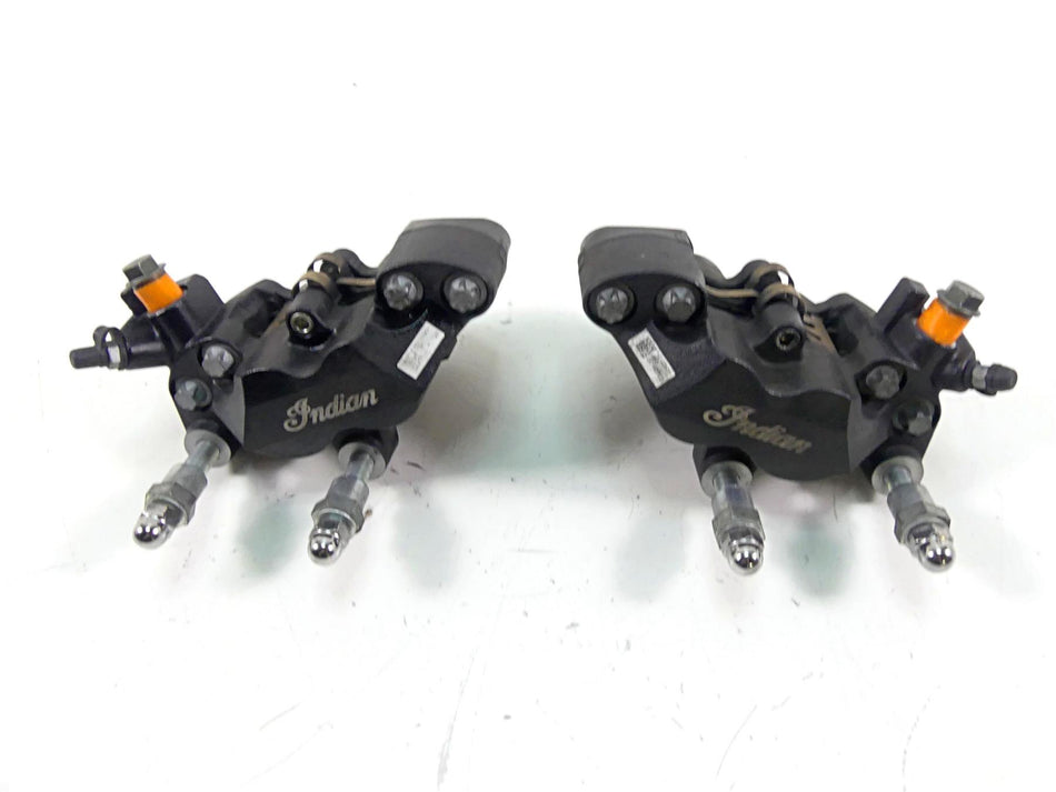 2019 Indian Chieftain Classic Front Brake Caliper Set 1912390 1912391 {{ shop.shopifyCountryName }} - Mototech271