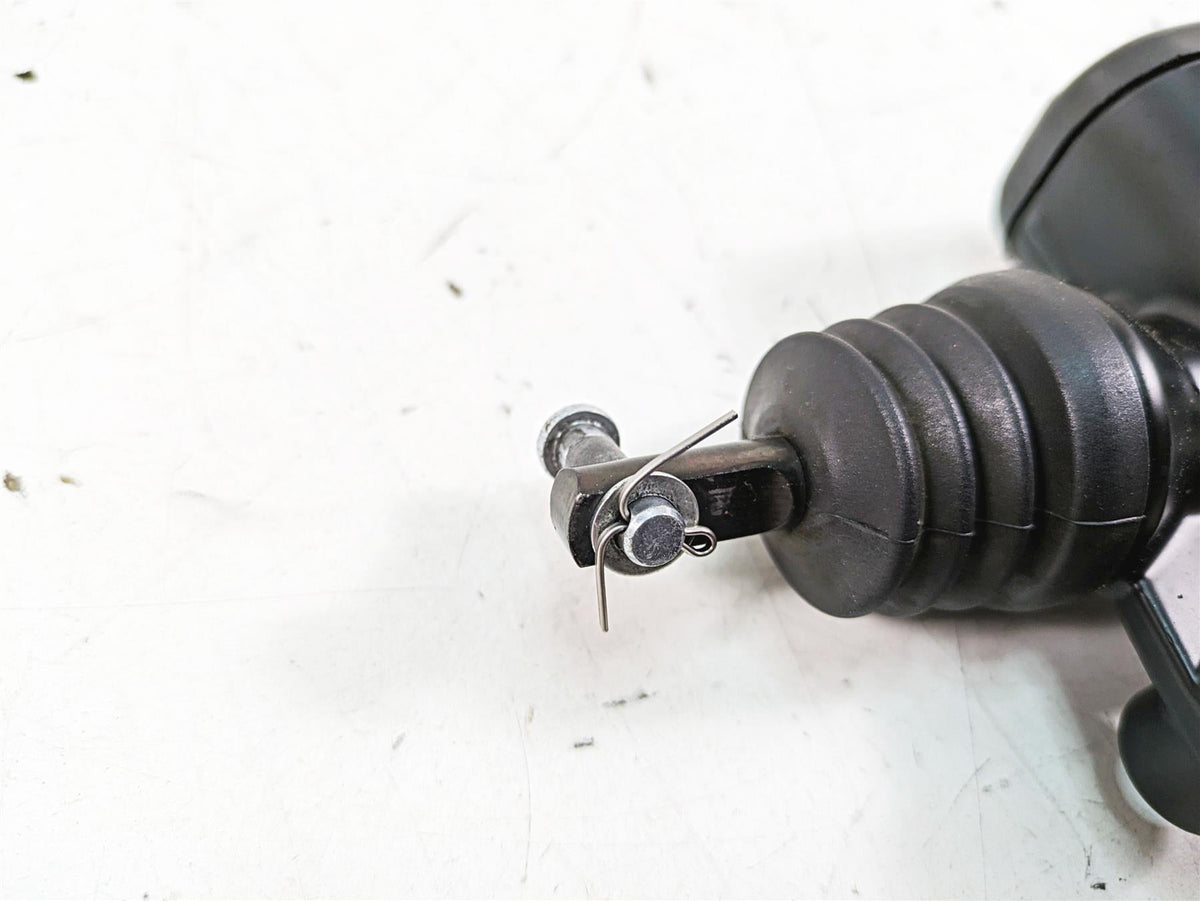 2015 Harley Touring FLHXS Street Glide Rear Brake Master Cylinder 41700028A {{ shop.shopifyCountryName }} - Mototech271