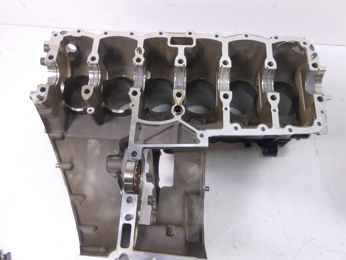 2018 BMW K1600 Bagger Crankcase Crank Case Engine Housing Set 11117716258 {{ shop.shopifyCountryName }} - Mototech271