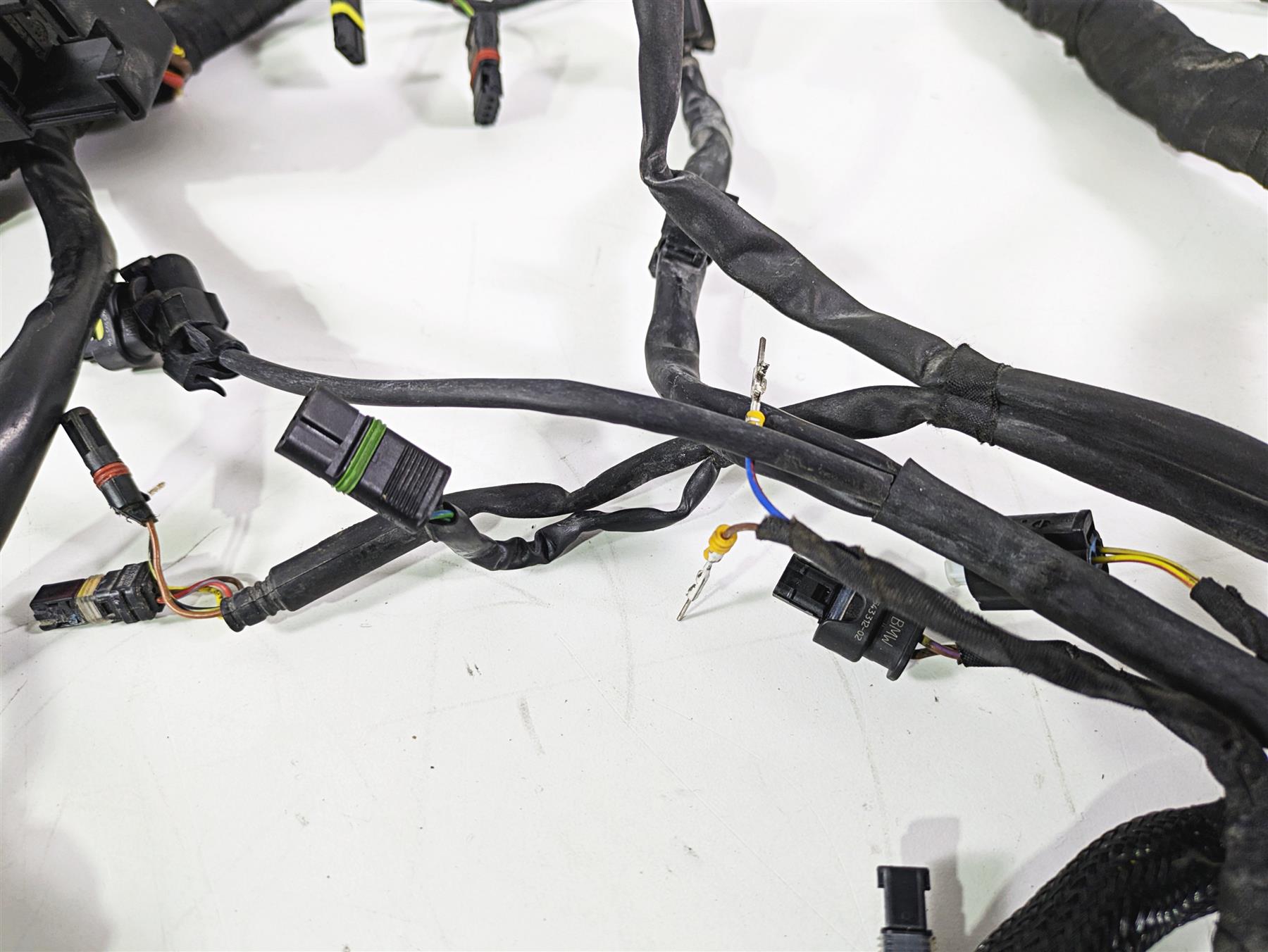 2016 BMW S1000RR K46 Main & Engine Wiring Harness Loom 12518556757 61118355084 {{ shop.shopifyCountryName }} - Mototech271