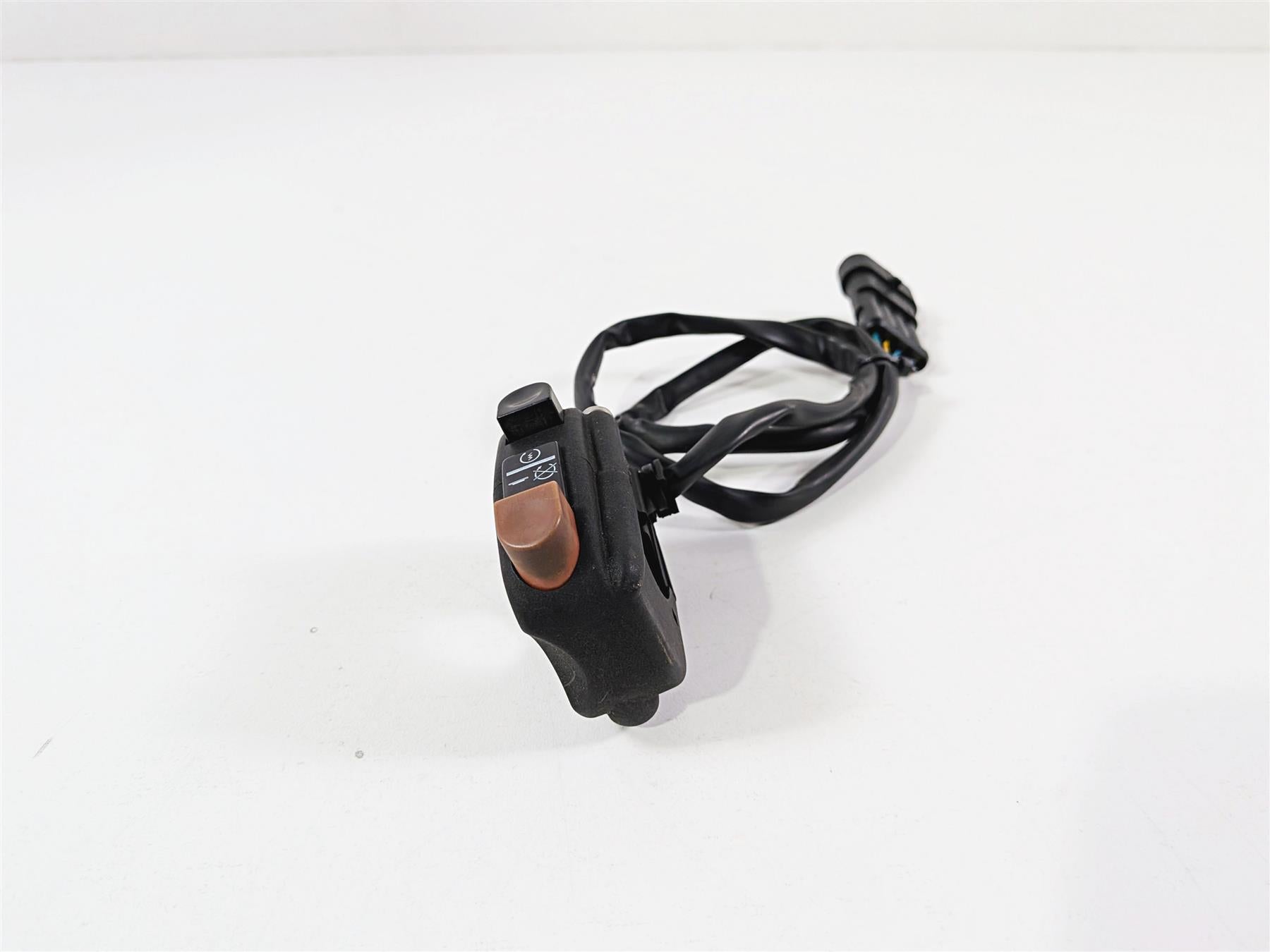 2014 Aprilia RSV4 RR Factory domino Right Hand Start Control Switch B045021 {{ shop.shopifyCountryName }} - Mototech271
