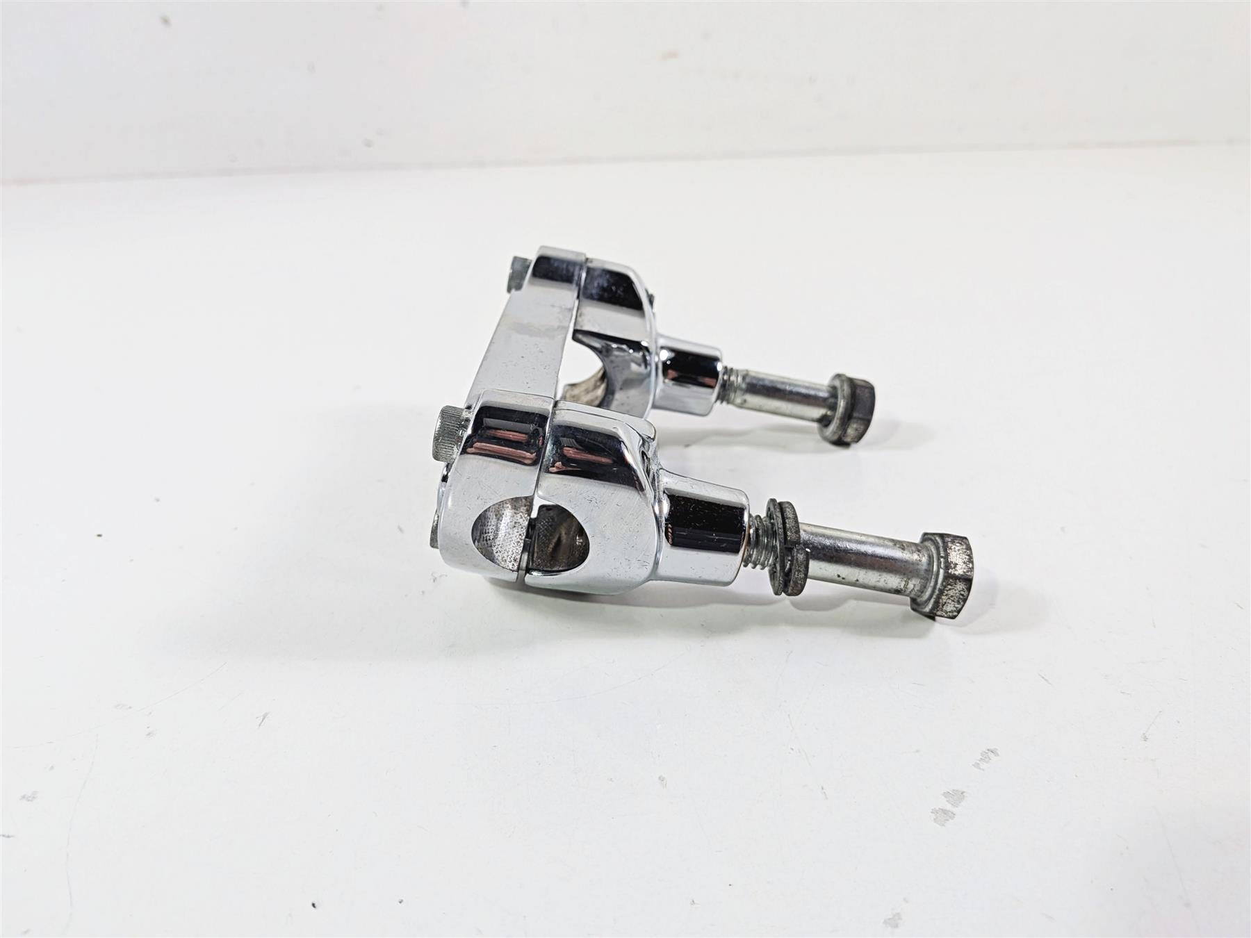 1998 Harley Dyna FXDL Low Rider Handlebar Riser Holder Clamps 56119-77A {{ shop.shopifyCountryName }} - Mototech271