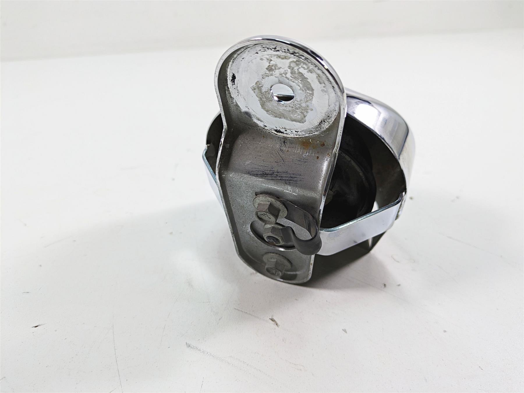 2011 Harley Touring FLTRU Road Glide Horn & Chrome Cover 61300478A {{ shop.shopifyCountryName }} - Mototech271