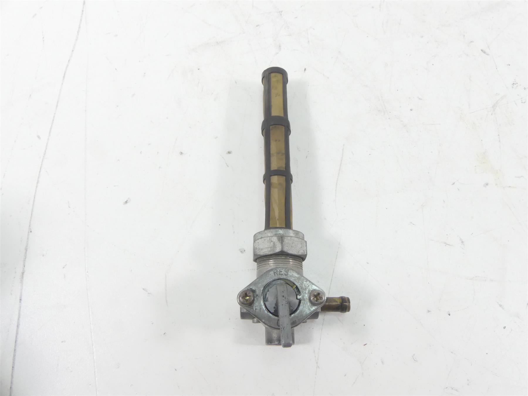 1989 Harley Touring FLTC Tour Glide Fuel Gas Petrol Valve Petcock 62167-81 {{ shop.shopifyCountryName }} - Mototech271