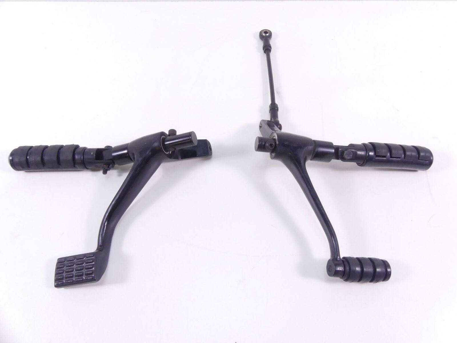 2008 Harley FXDF Dyna Fat Bob Front Forward Footpeg Shifter Brake Pedal Set {{ shop.shopifyCountryName }} - Mototech271