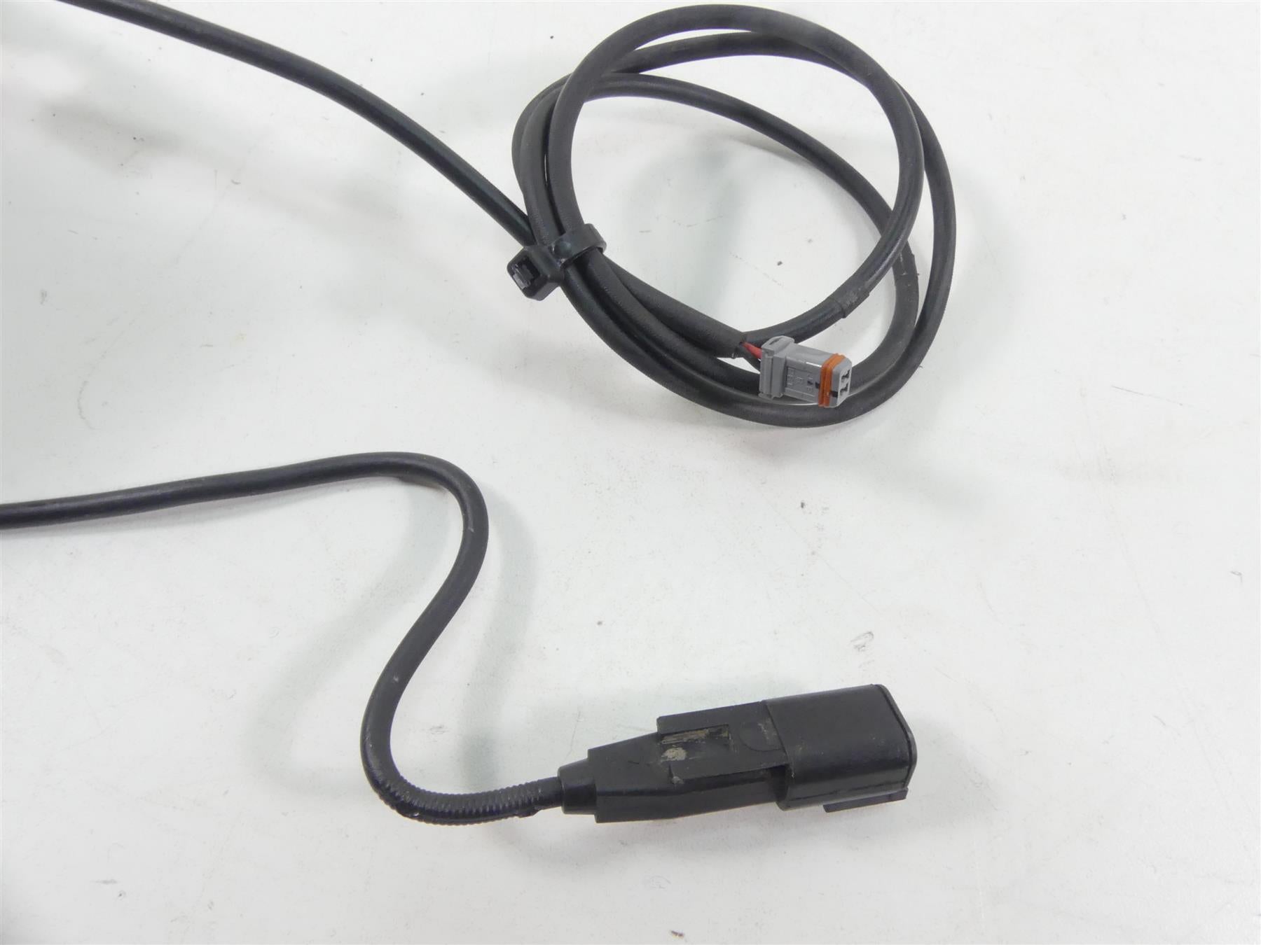 2019 Harley FLHC Softail Heritage Front Rear Abs Brake Wheel Sensor Set 41100080 {{ shop.shopifyCountryName }} - Mototech271