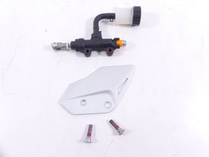 2018 Kawasaki ZX1002 NINJA H2 SX SE Rear Brake Master Cylinder 43015-0673