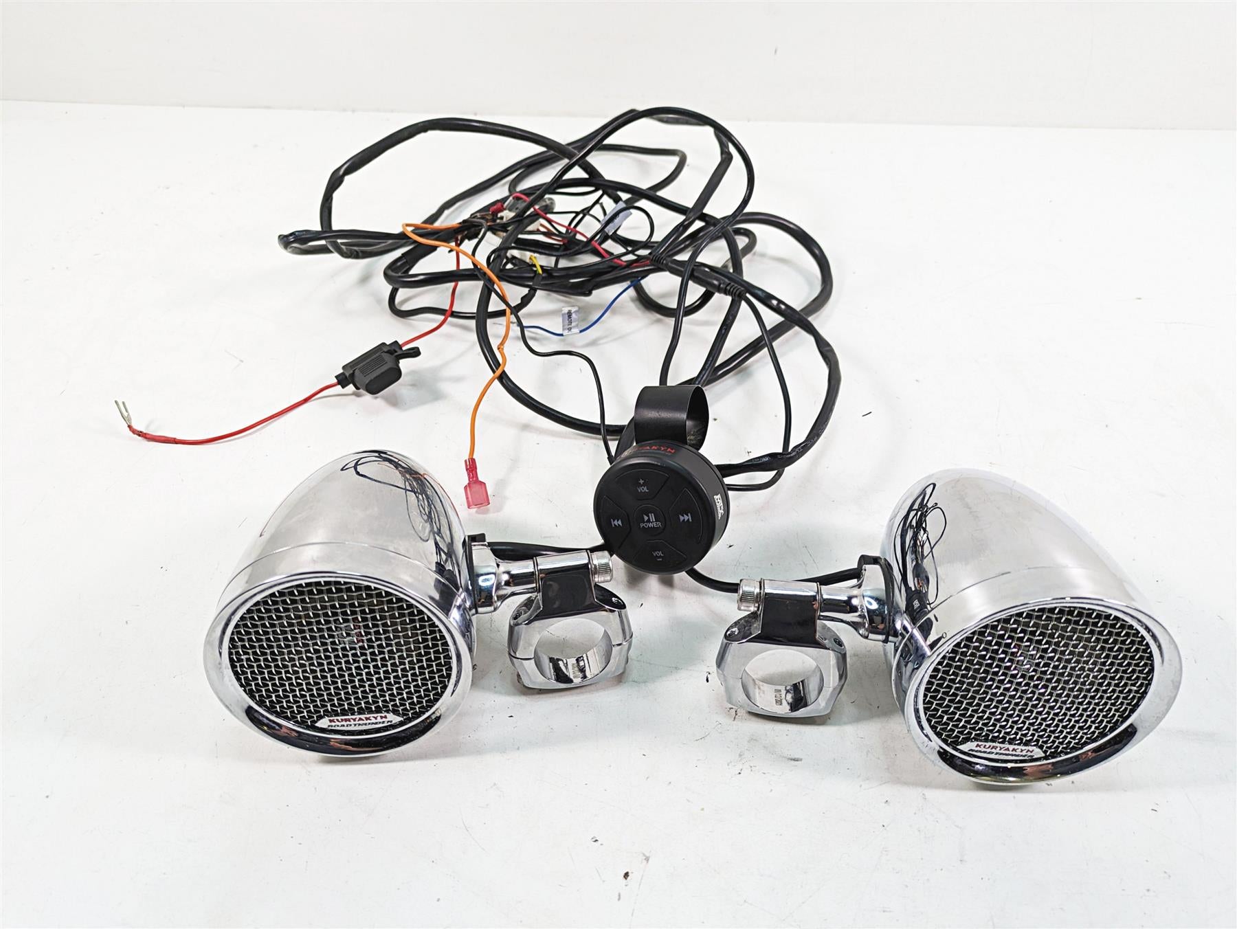 2009 Harley Dyna FXDFSE CVO Fat Bob Kuryakyn Road Thunder Speaker Set 2716 2710