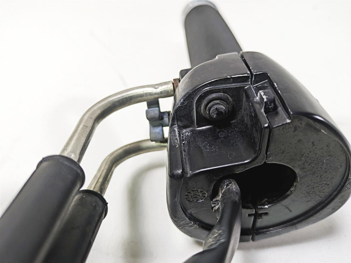 2003 Harley FLSTC Softail Heritage 100th Right Hand Control Switch 71684-06A {{ shop.shopifyCountryName }} - Mototech271