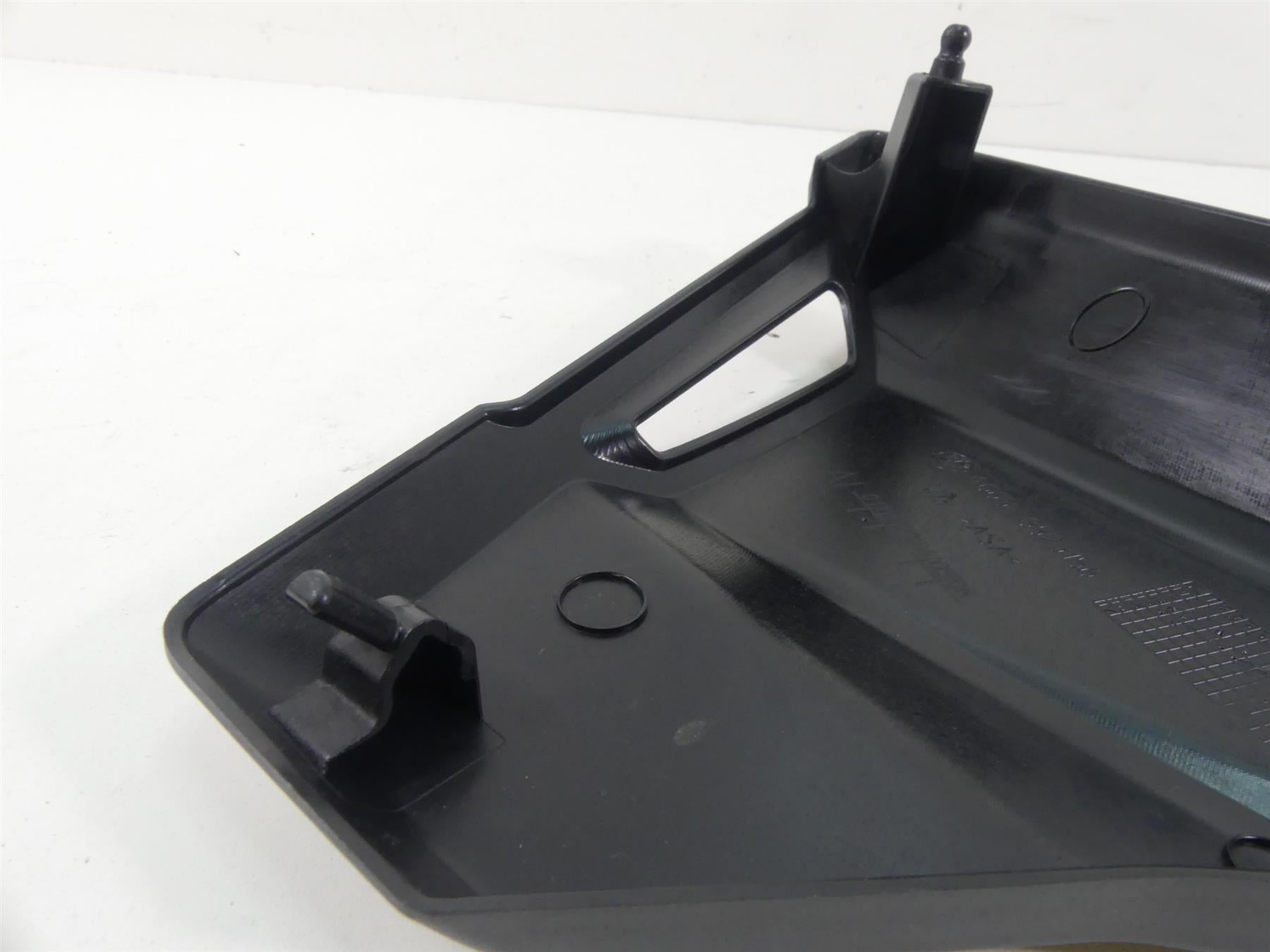 2014 BMW R1200GS K50 Battery Electrics Fairing Cover Set 46638523156 46638523155 {{ shop.shopifyCountryName }} - Mototech271