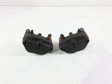 Load image into Gallery viewer, 2005 Harley Touring FLHRI Road King Front Brake Caliper Set 44023-00C 44046-00D | Mototech271
