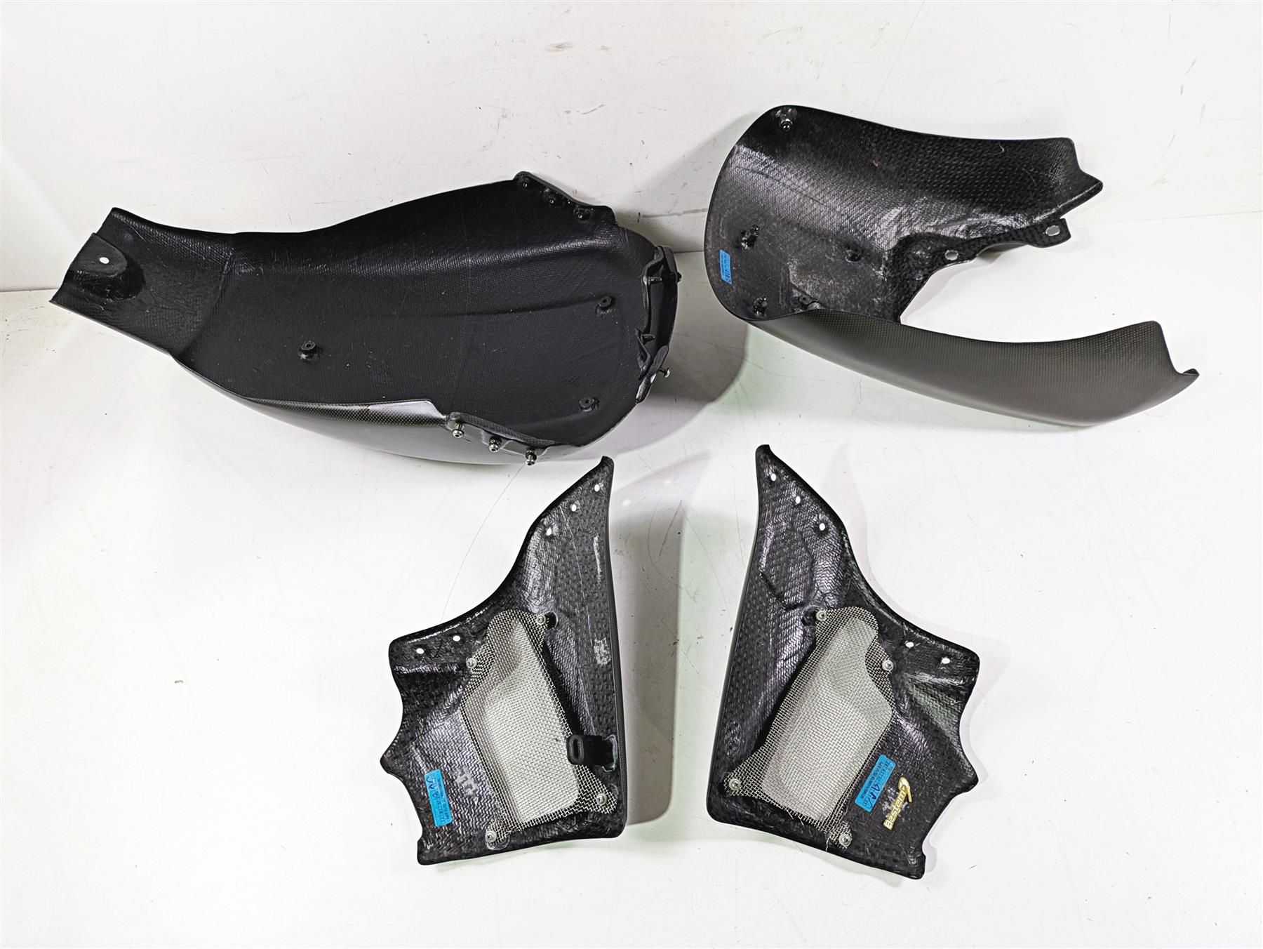 2010 Harley VRSCF Muscle Rod Bestem Carbon Fiber Tank Side Rear Fender Covers {{ shop.shopifyCountryName }} - Mototech271
