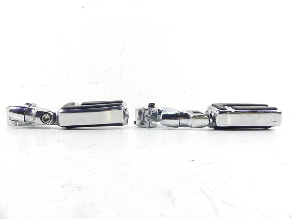 2007 Harley Touring FLHRSE CVO Road King Airflow Chrome Highway Peg Set 50500435 {{ shop.shopifyCountryName }} - Mototech271
