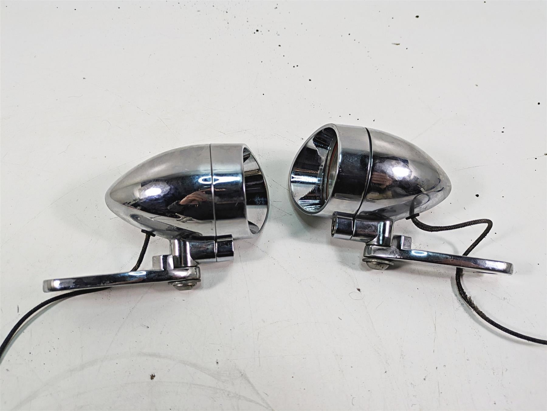 2000 Harley FXSTS Softail Springer Aftermarket Front Spot Light Set - Read {{ shop.shopifyCountryName }} - Mototech271