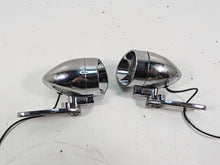 Load image into Gallery viewer, 2000 Harley FXSTS Softail Springer Aftermarket Front Spot Light Set - Read
