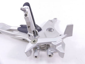 2020 BMW F900 R F900R K83 Right Footpeg Bracket Brake Pedal Assembly 46718404012 | Mototech271
