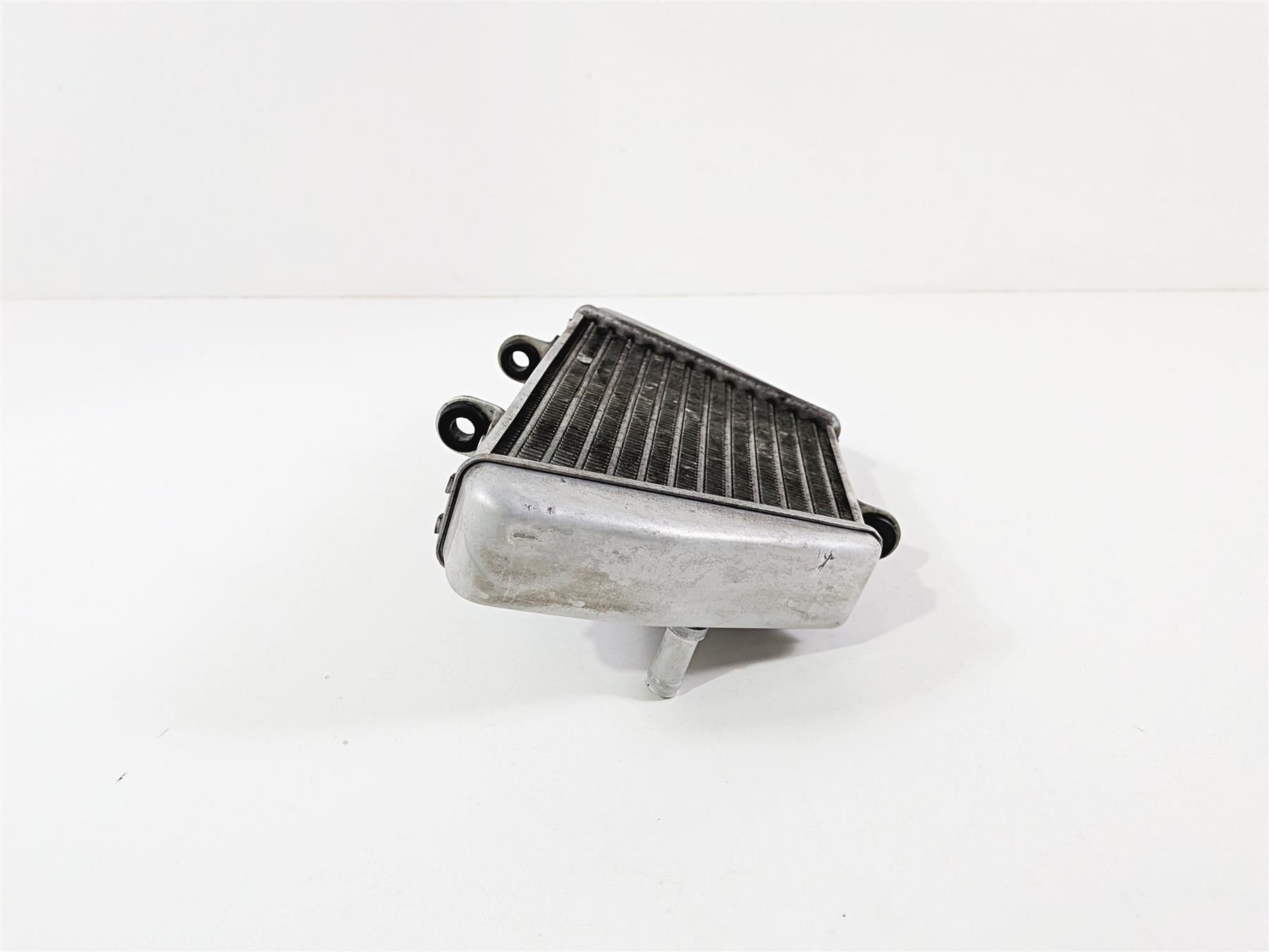 2016 Aprilia RSV 1100 Tuono V4 Factory Oil Cooler & Lines 2B000897 {{ shop.shopifyCountryName }} - Mototech271