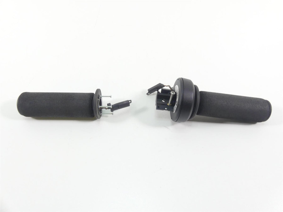 2014 BMW K1600 GTL K48 Heated Hand E-Throttle Grip Set 61317714235 61318522472 {{ shop.shopifyCountryName }} - Mototech271