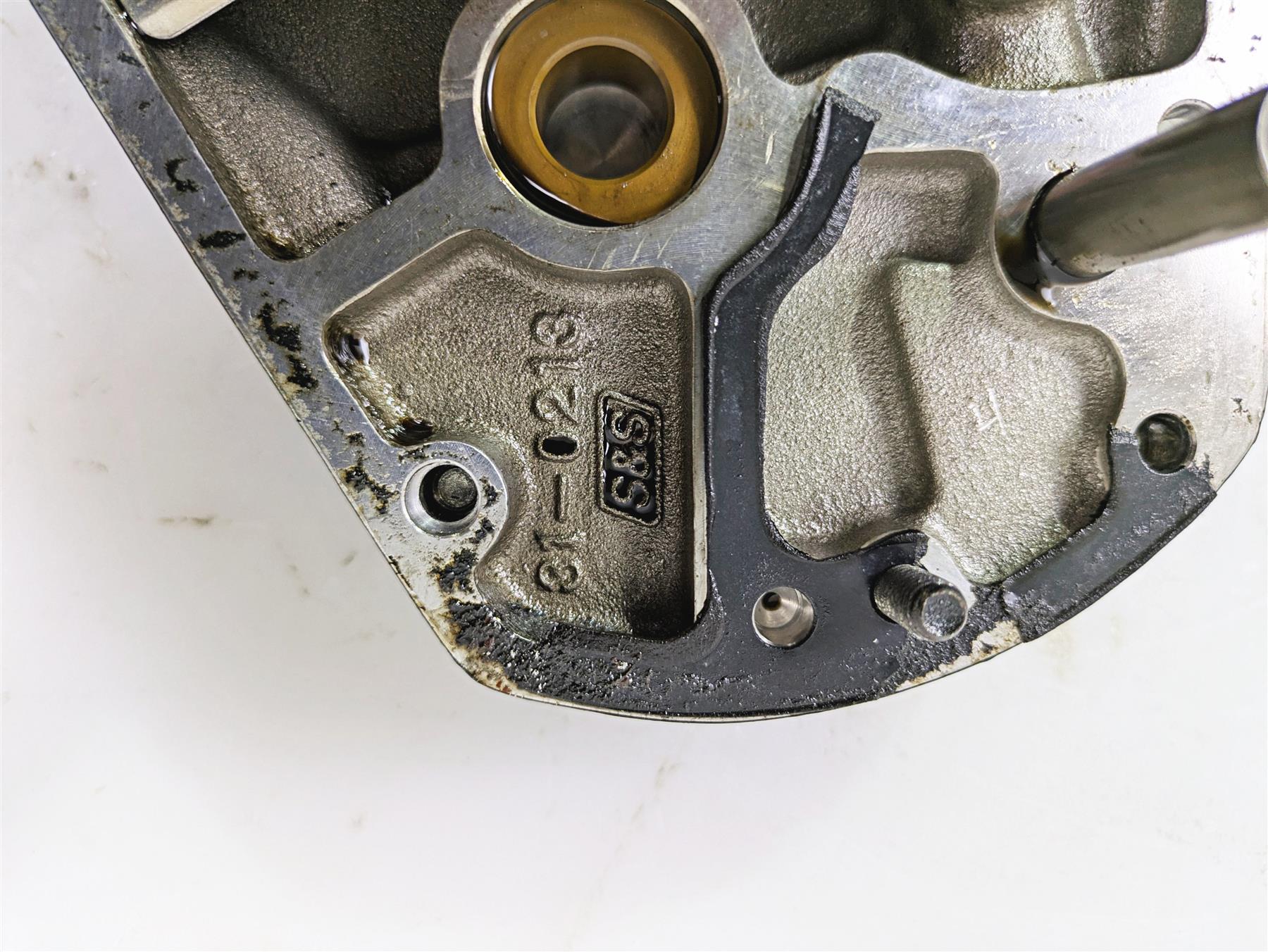 2002 Indian Spirit Deluxe S&S Cam Plate Housing Holder Cover 31-0213 00-045 {{ shop.shopifyCountryName }} - Mototech271