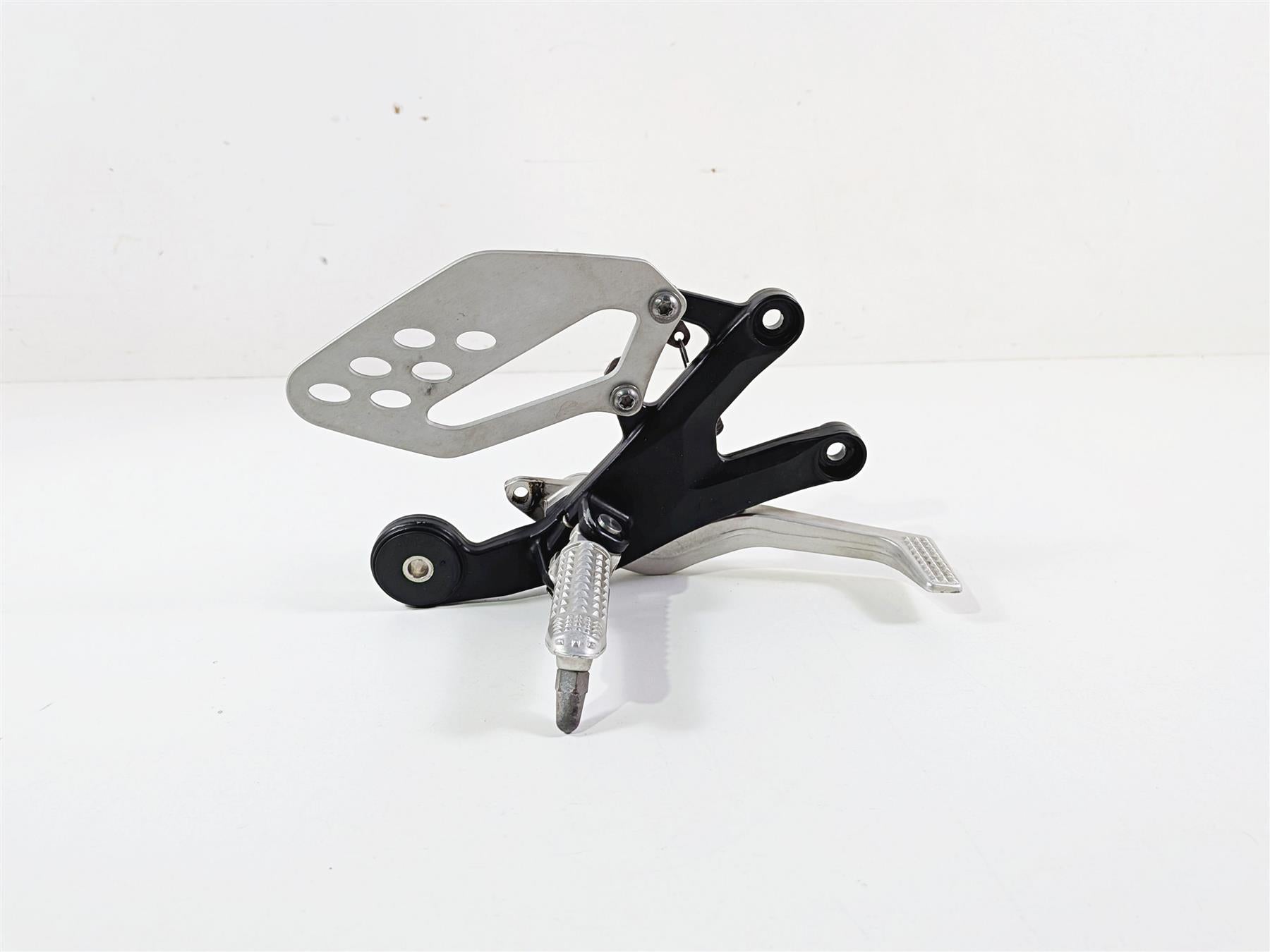 2014 BMW S1000RR K46 Right Front Foot Peg Set & Brake Pedal 46717708574 {{ shop.shopifyCountryName }} - Mototech271