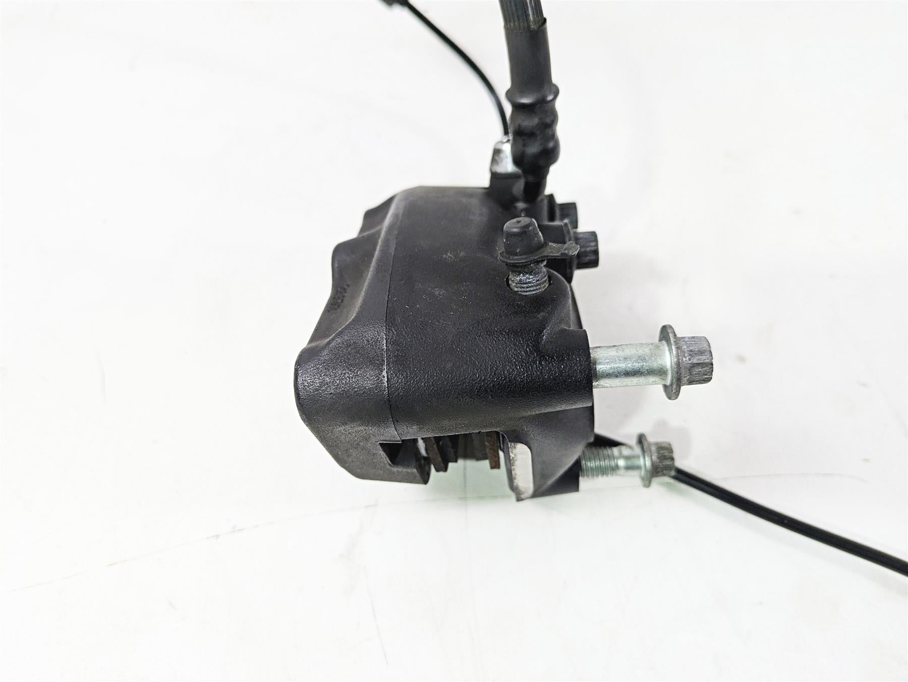 2004 Harley Softail FLSTF Fat Boy Front Brake Caliper + Line 44046-00D {{ shop.shopifyCountryName }} - Mototech271