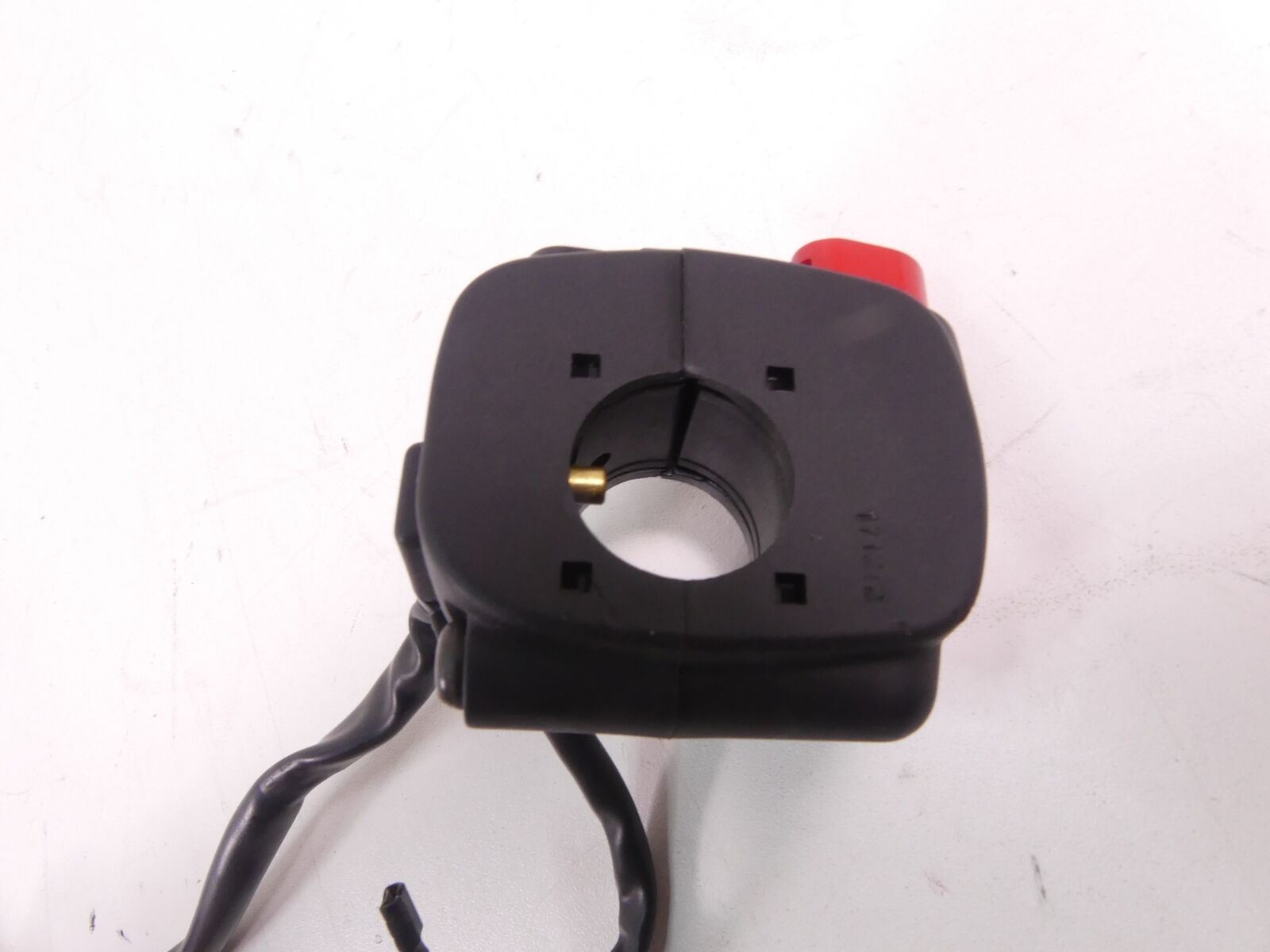 2014 MV Agusta B3 Brutale 800 EAS Right Control Switch Kill Start 8000B4568 {{ shop.shopifyCountryName }} - Mototech271
