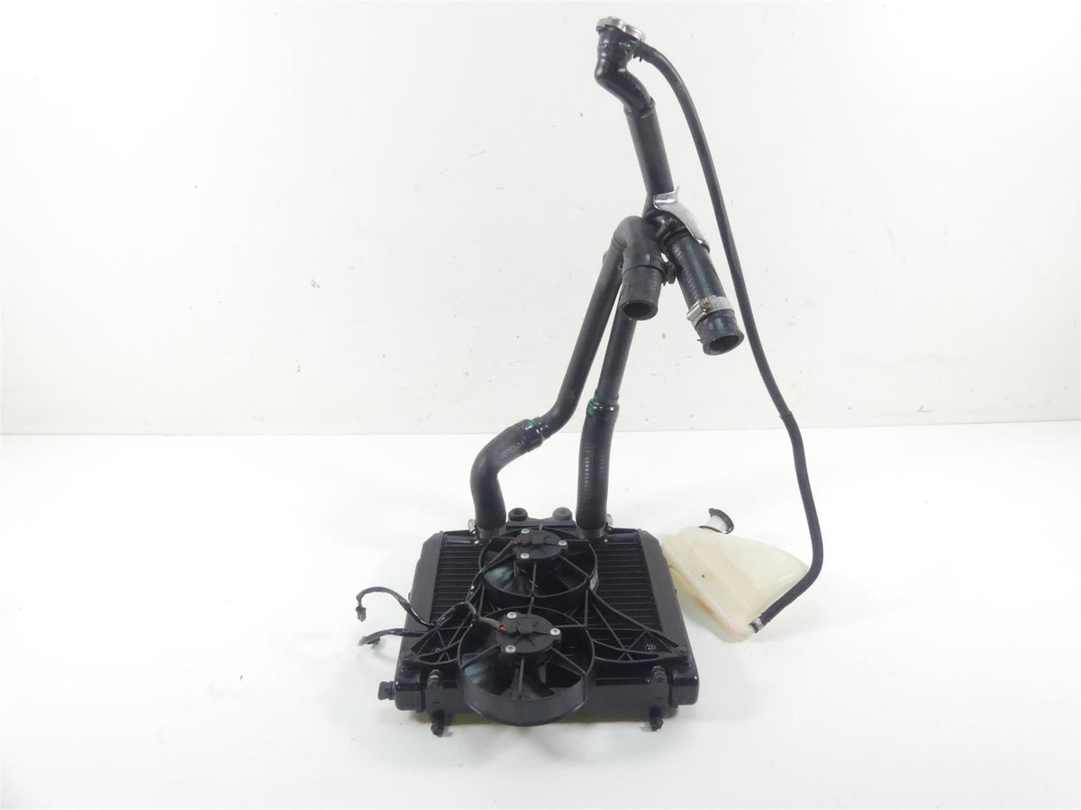 2006 Harley VRSCD Night Rod Radiator Fans Reservoir Hoses Set 26722-04 {{ shop.shopifyCountryName }} - Mototech271