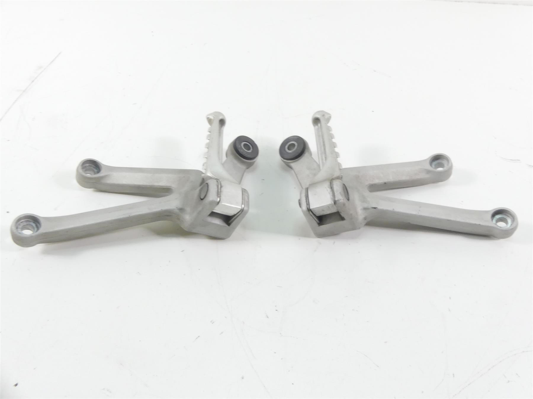 2004 Aprilia RSV 2 1000R Mille Rear Passenger Footpeg Set AP8134786 AP8134830