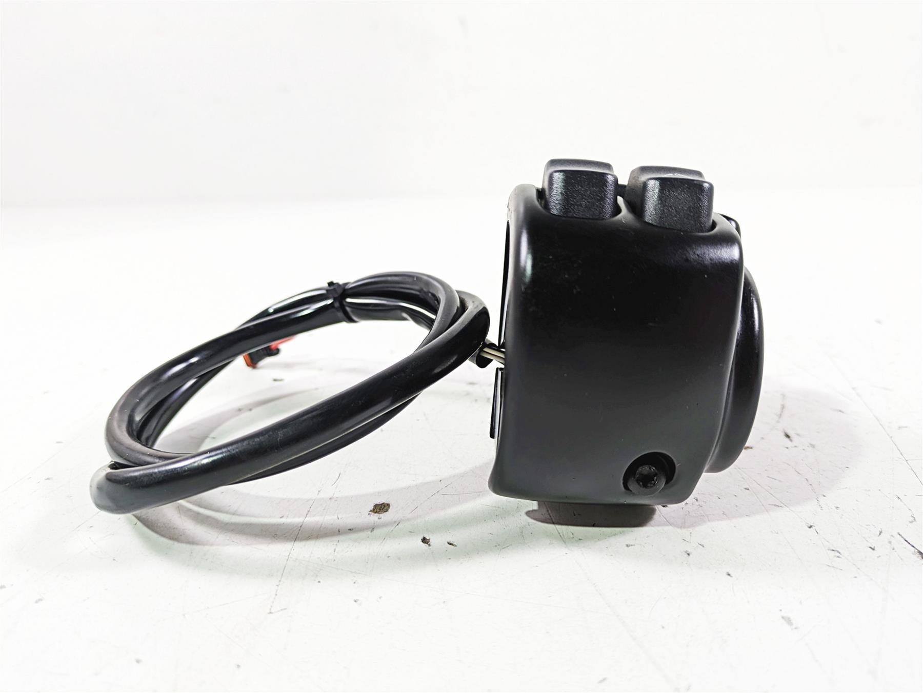 2019 Harley FLHCS Softail Heritage Left Hand Cruise Control Switch 71500470 {{ shop.shopifyCountryName }} - Mototech271