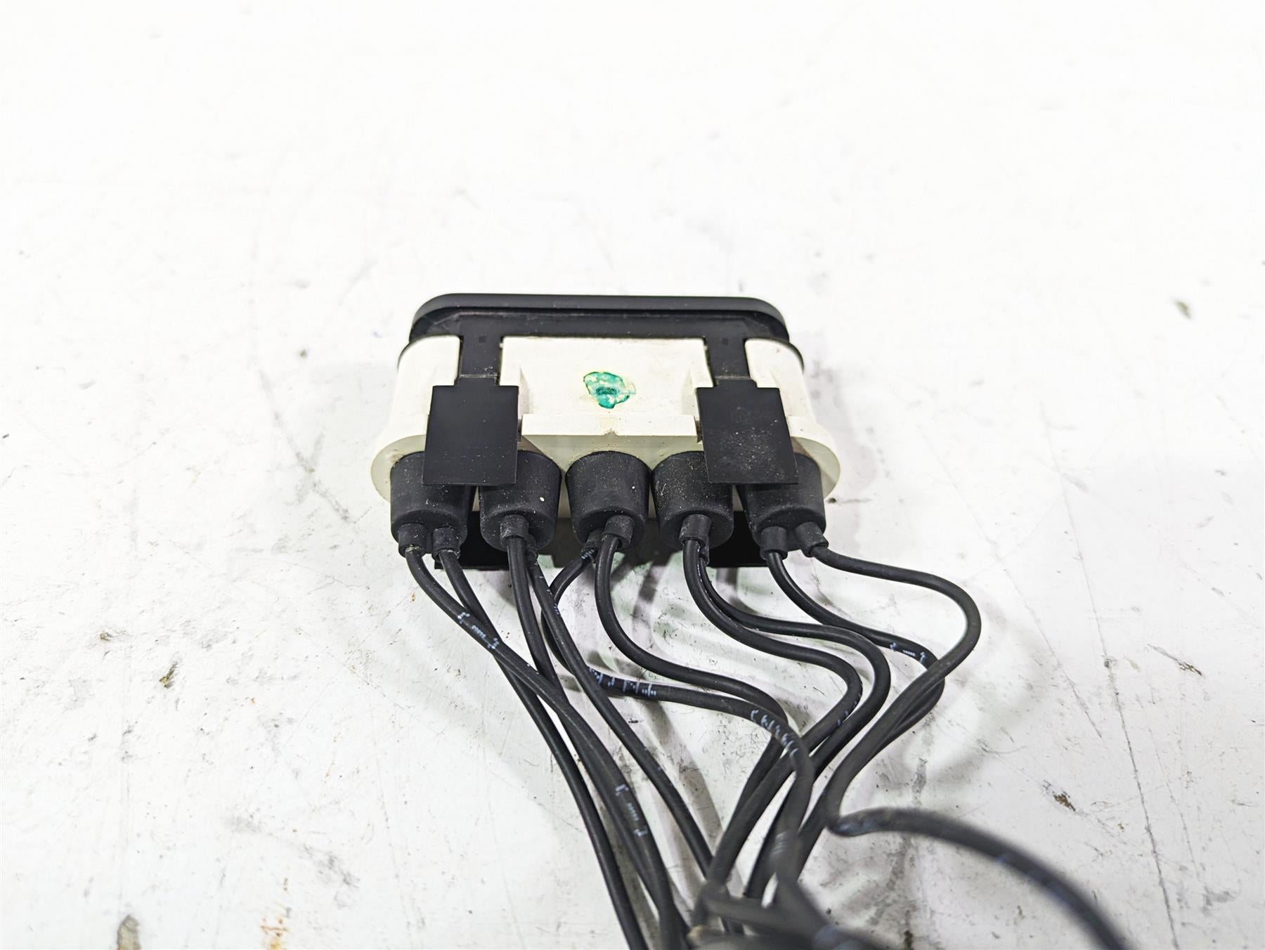 2003 Harley Touring FLHTCUI 100TH E-Glide Instrument Indicator Lights 68789-96B {{ shop.shopifyCountryName }} - Mototech271