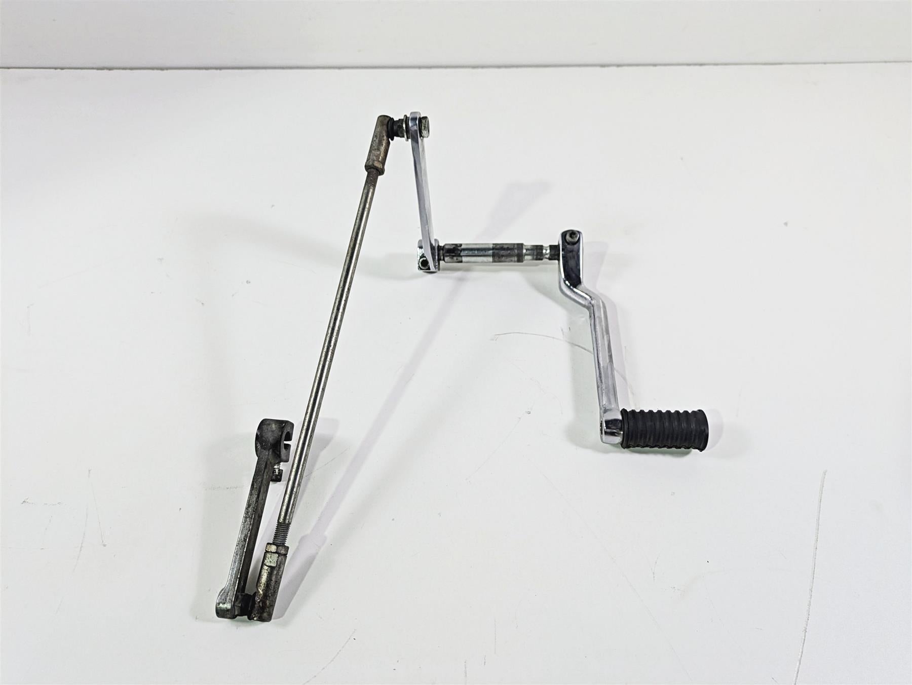 1996 Harley Touring FLHTCUI Electra Glide Shift Lever Shifter Pedal Set 33895-82 {{ shop.shopifyCountryName }} - Mototech271