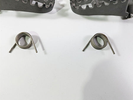 2006 BMW R1200GS K255 Adv Front Footpeg Rest Set 46717694557 {{ shop.shopifyCountryName }} - Mototech271
