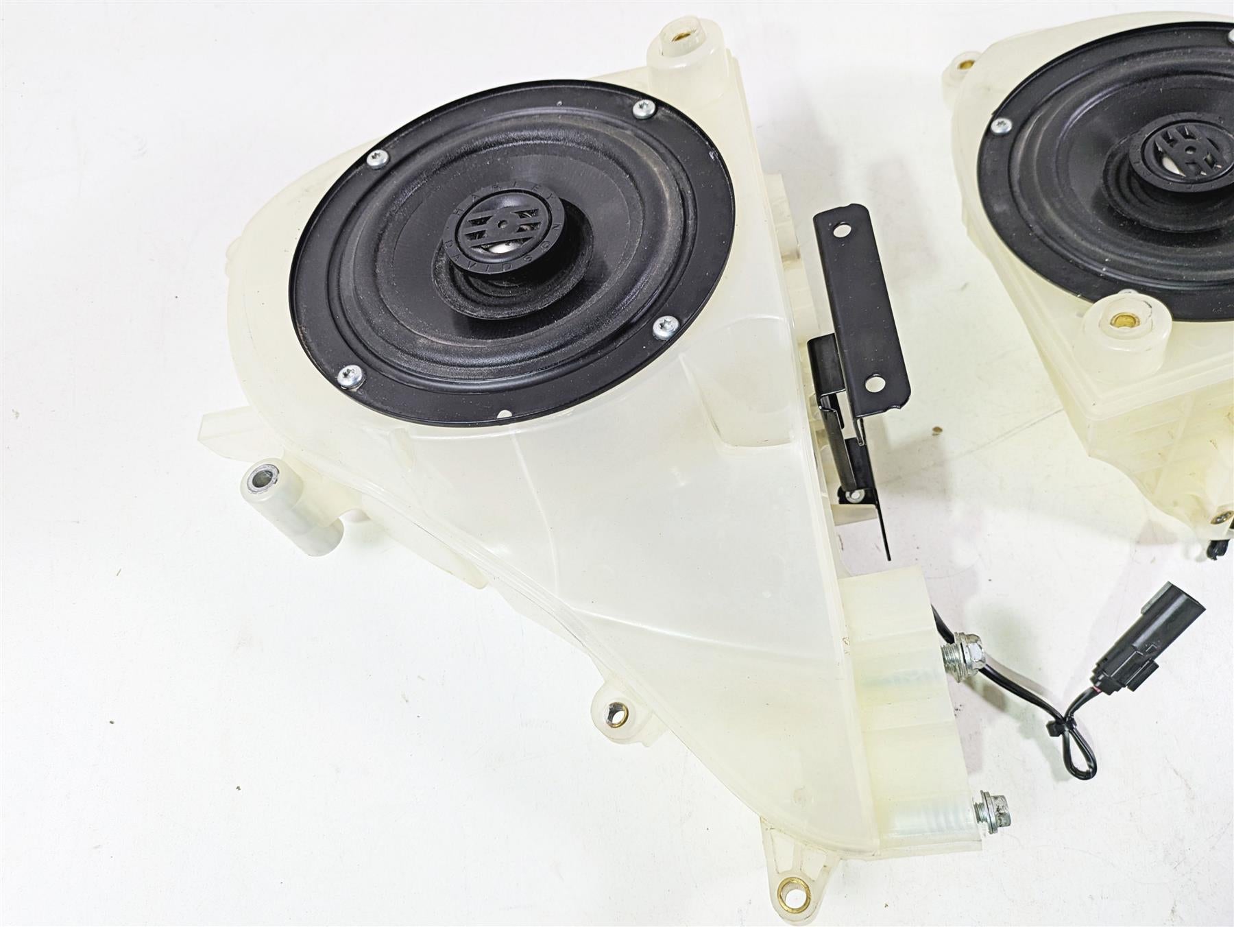 2015 Harley Touring FLHTKL Electra Glide Left Right Speaker Housing Set 57000175 {{ shop.shopifyCountryName }} - Mototech271
