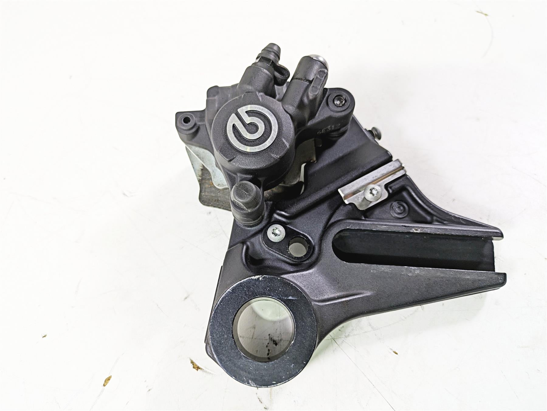 2016 BMW S1000RR K46 Brembo Rear Brake Caliper & Bracket 34217718562 {{ shop.shopifyCountryName }} - Mototech271