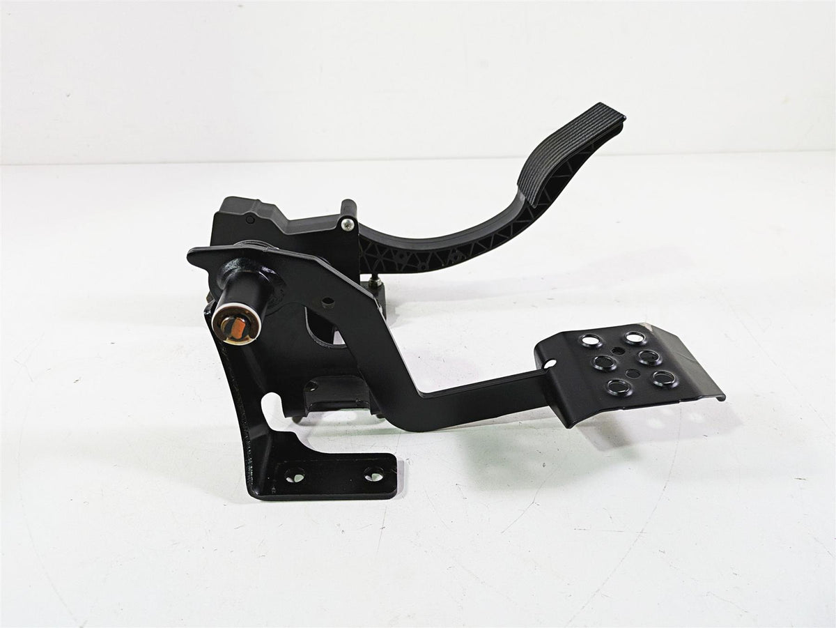 2021 Polaris RZR1000 XP Premium Brake & Accelerate Pedal Set 1021765 4014042 {{ shop.shopifyCountryName }} - Mototech271