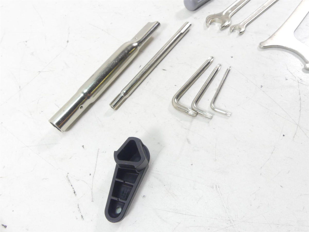 2008 BMW R1200GS K25 Owners Tools Tool Kit 71117712779 {{ shop.shopifyCountryName }} - Mototech271
