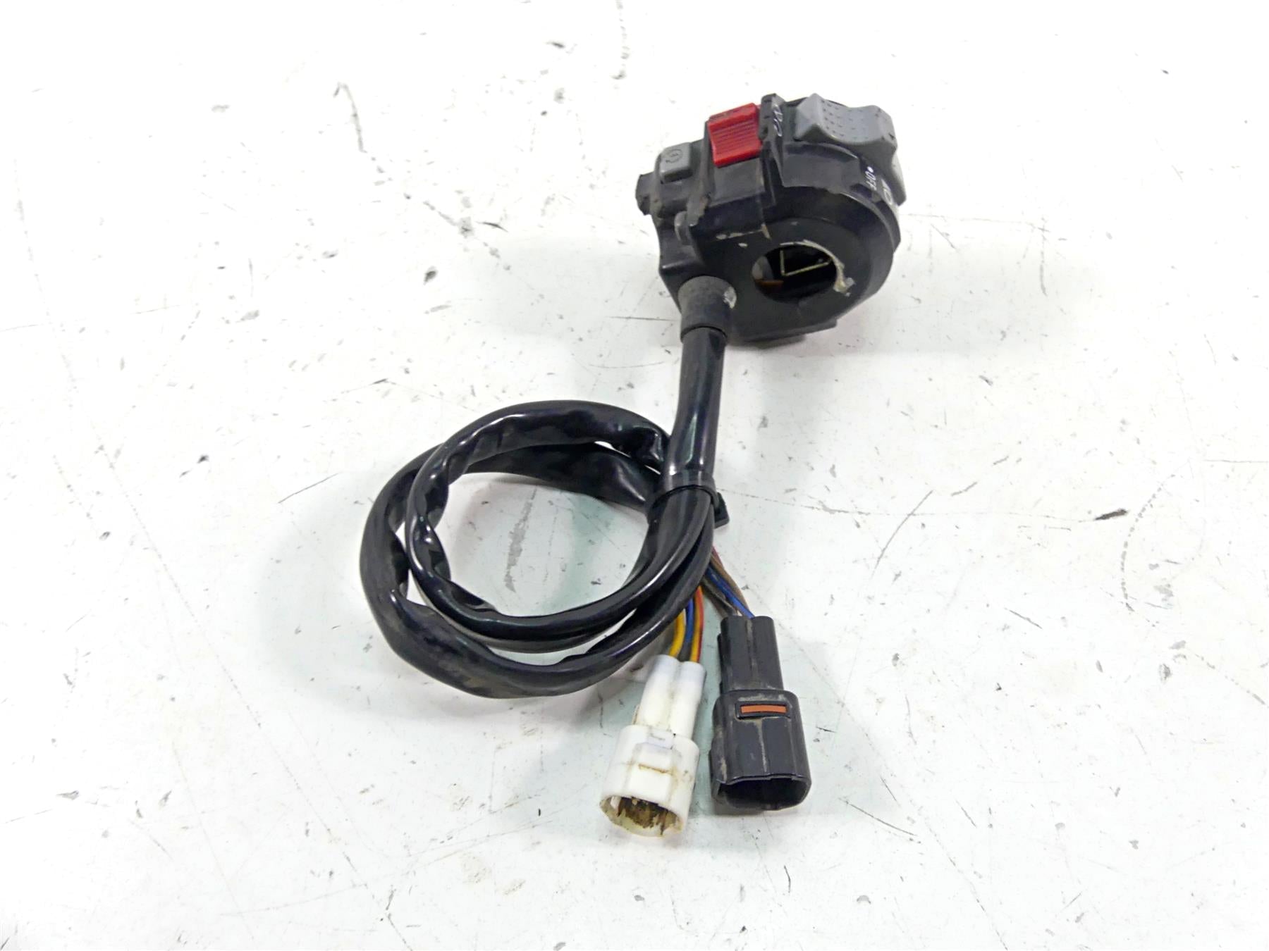 2017 Yamaha YFM Raptor 700R SE Left Hand Control Switch -Read 1S3-83973-11-00 {{ shop.shopifyCountryName }} - Mototech271