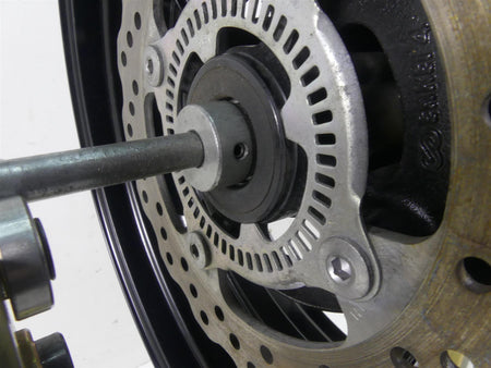 2013 Kawasaki ZX636 ZX6R Ninja Straight 17x5.5 Rear Wheel Rim 41073-0597-18F {{ shop.shopifyCountryName }} - Mototech271