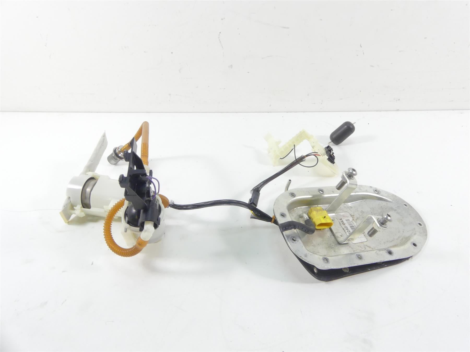 2013 Harley FXDWG Dyna Wide Glide Fuel Gas Petrol Pump & Sending Unit 75246-04 {{ shop.shopifyCountryName }} - Mototech271