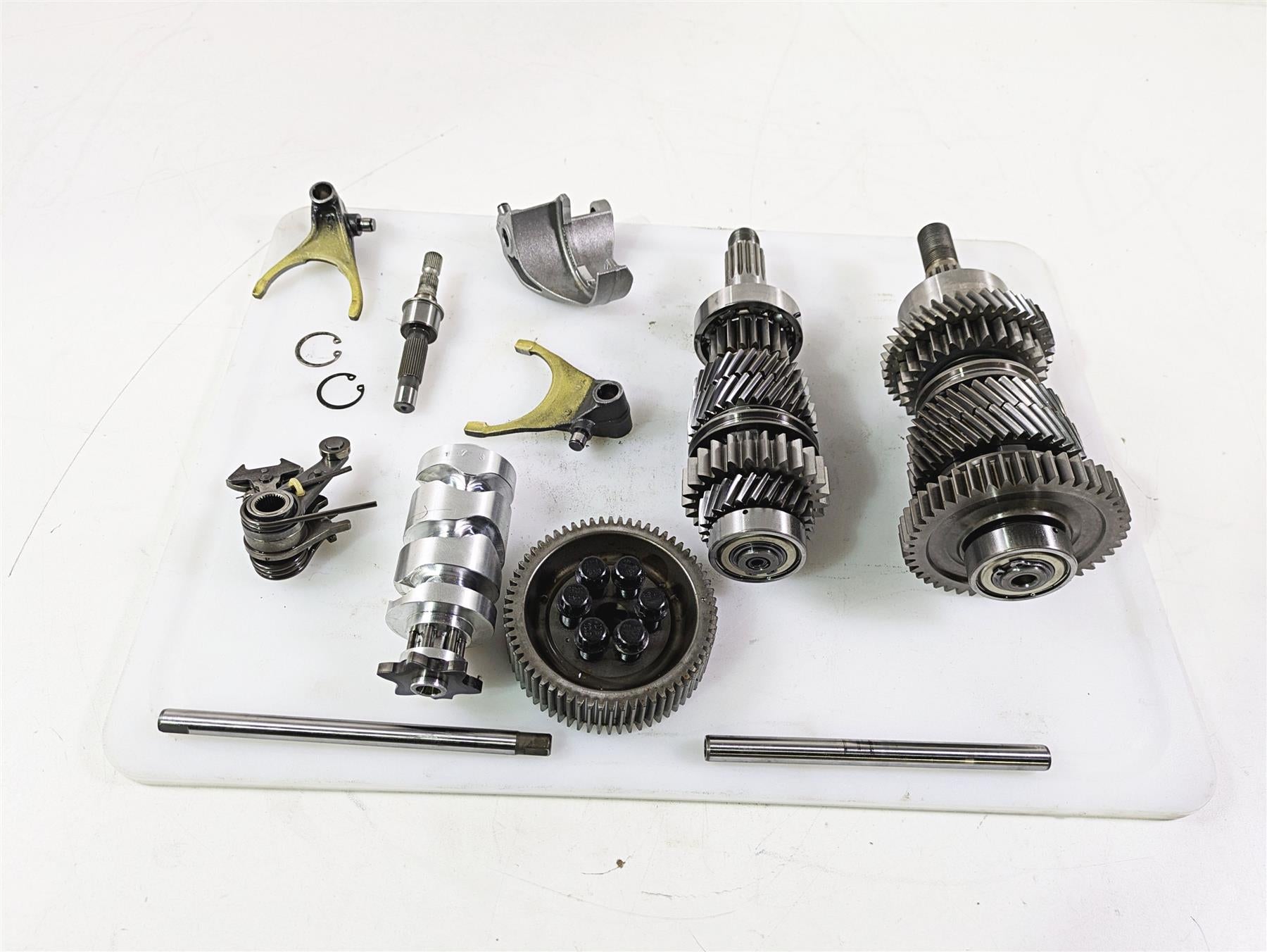 2010 Harley VRSCF Muscle Rod Transmission Gear Pack 35454-01KA 35455-01KA {{ shop.shopifyCountryName }} - Mototech271
