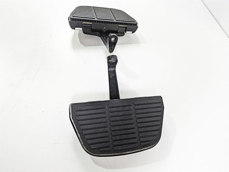 2005 Harley Touring FLHRI Road King Rear Passenger Floor Board Set 52719-93B {{ shop.shopifyCountryName }} - Mototech271