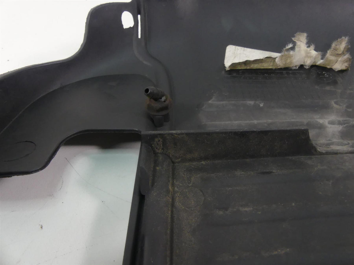 2013 Harley VRSCDX Night Rod Special Radiator Center Cover Fairing 26788-08A {{ shop.shopifyCountryName }} - Mototech271